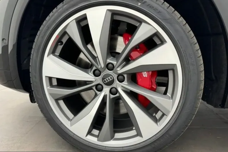 Audi SQ5 din 2024 cu 6.470 km - oferta AUD248517 - foto 14