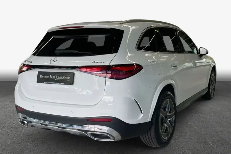 Mercedes-Benz GLC 300 (Clasa GLC) din 2025 cu 12.408 km - oferta MER248519 - foto 3