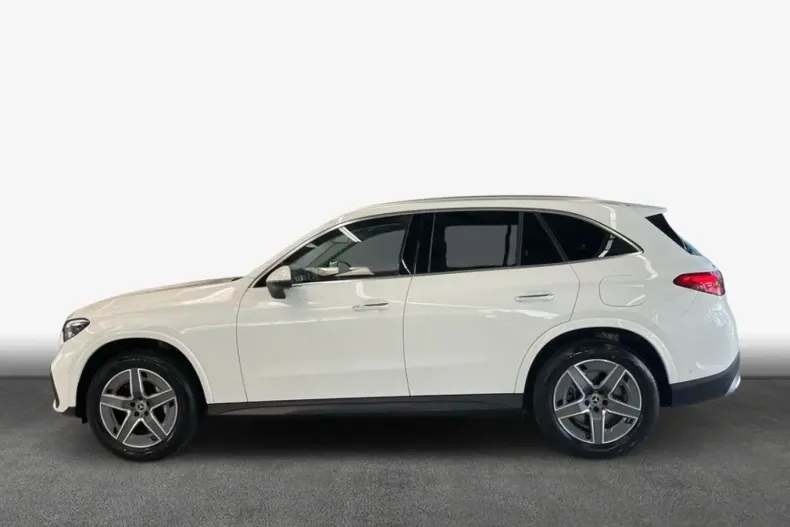 Mercedes-Benz GLC 300 (Clasa GLC) din 2025 cu 12.408 km - oferta MER248519 - foto 4