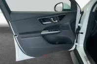 Mercedes-Benz GLC 300 (Clasa GLC) din 2025 cu 12.408 km - oferta MER248519 - foto 18
