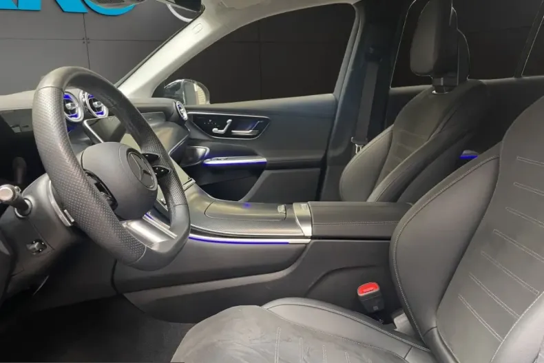Mercedes-Benz GLC 300 (Clasa GLC) din 2025 cu 37.787 km - oferta MER248526 - foto 6