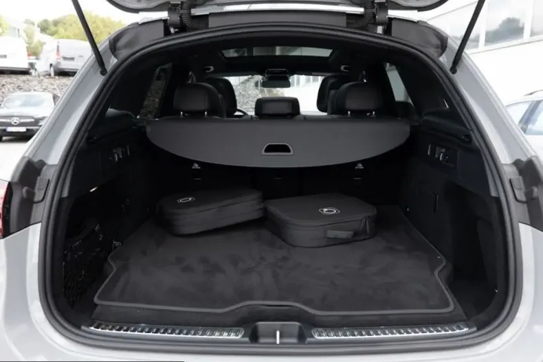 Mercedes-Benz GLC 300 (Clasa GLC) din 2025 cu 43.172 km - oferta MER248529 - foto 6