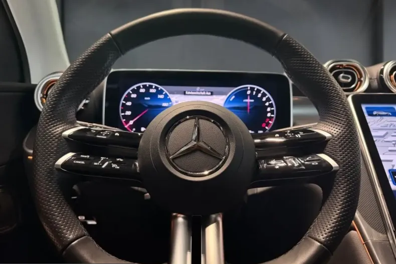 Mercedes-Benz GLC 300 (Clasa GLC) din 2025 cu 10.383 km - oferta MER248530 - foto 7