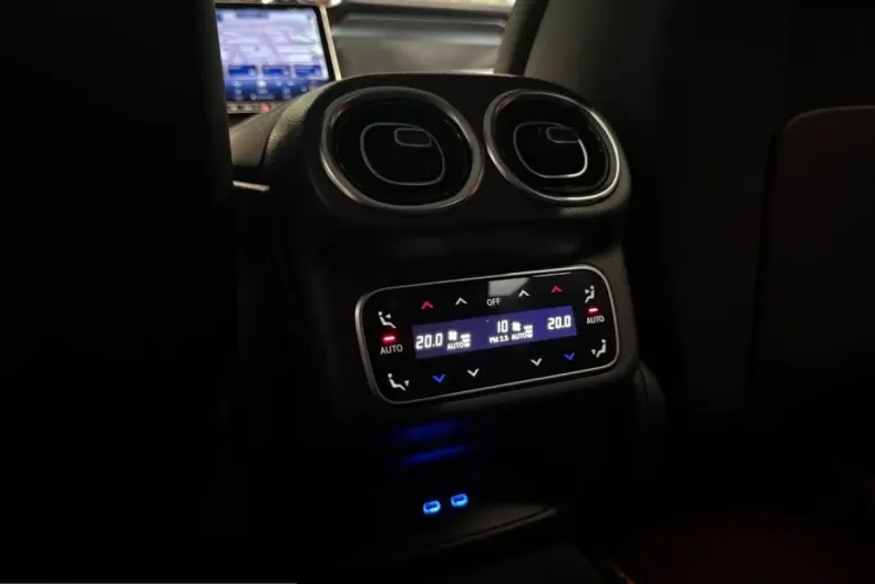 Mercedes-Benz GLC 300 (Clasa GLC) din 2025 cu 10.383 km - oferta MER248530 - foto 27