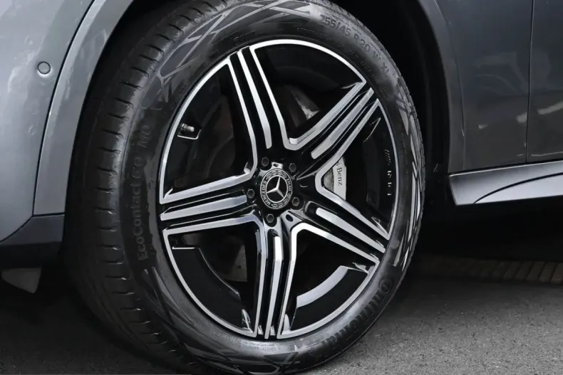 Mercedes-Benz GLC 300 (Clasa GLC) din 2023 cu 31.700 km - oferta MER248531 - foto 5