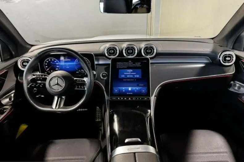 Mercedes-Benz GLC 300 (Clasa GLC) din 2024 cu 41.556 km - oferta MER248533 - foto 7