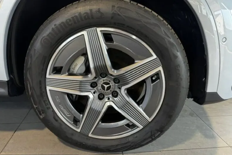 Mercedes-Benz GLC 300 (Clasa GLC) din 2024 cu 41.556 km - oferta MER248533 - foto 12