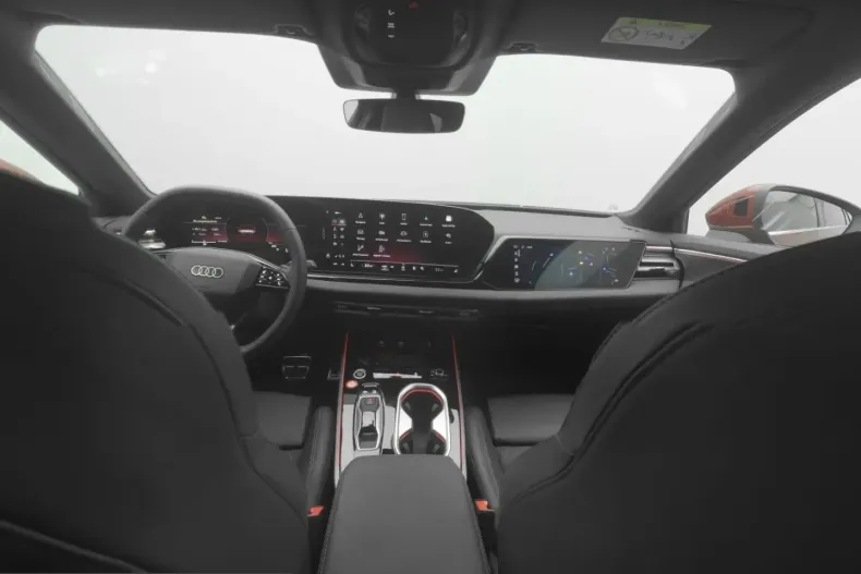 Audi A6 din 2025 cu 2.400 km - oferta AUD248539 - foto 7