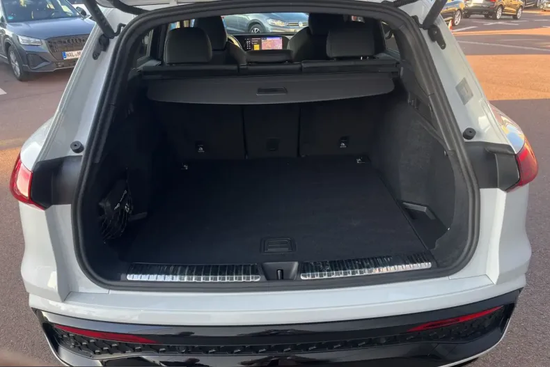 Audi Q5 din 2025 cu 18.000 km - oferta AUD248545 - foto 8
