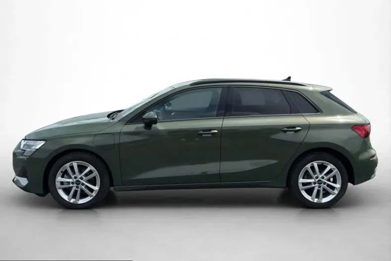 Audi A3 din 2025 cu 9.200 km - oferta AUD248551 - foto 3