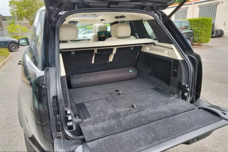 Land Rover Range Rover din 2022 cu 32.000 km - oferta LAN248557 - foto 25