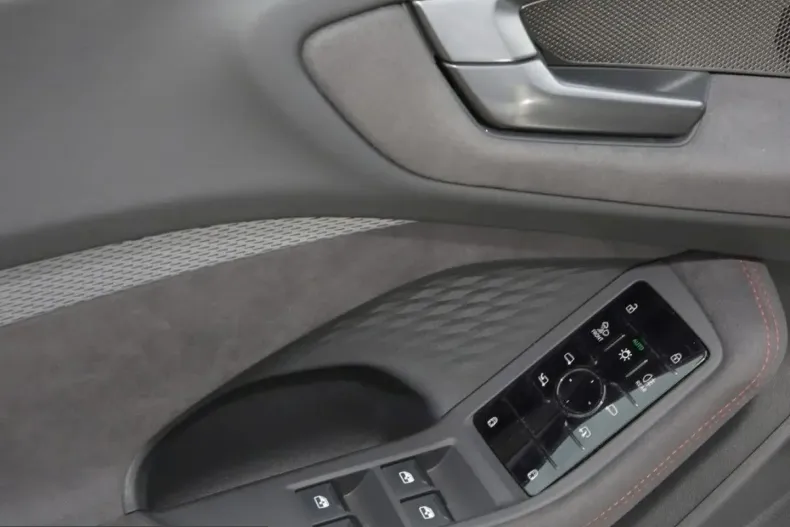 Audi A5 din 2025 cu 14.900 km - oferta AUD248564 - foto 21
