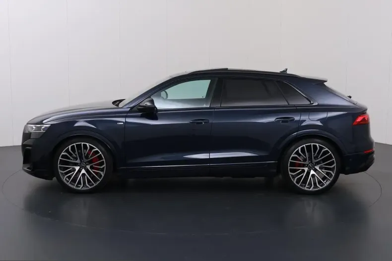 Audi Q8 din 2025 cu 27.834 km - oferta AUD248565 - foto 5