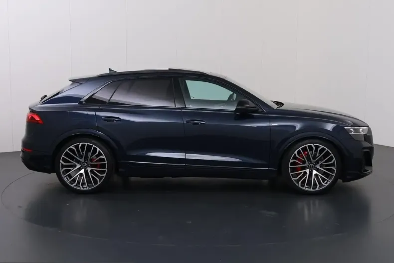Audi Q8 din 2025 cu 27.834 km - oferta AUD248565 - foto 6