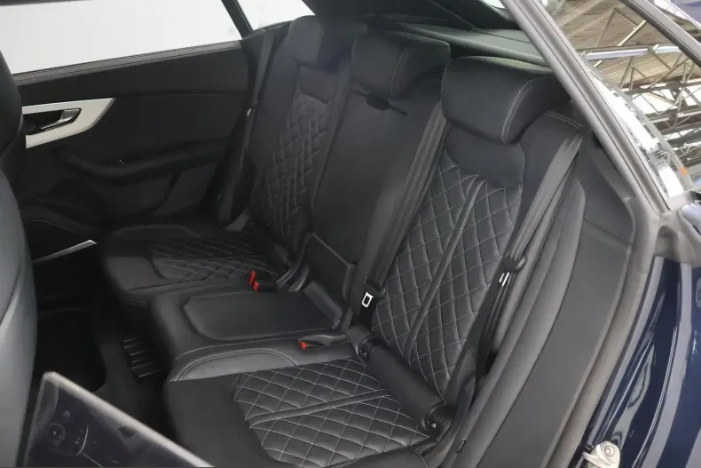 Audi Q8 din 2025 cu 27.834 km - oferta AUD248565 - foto 12
