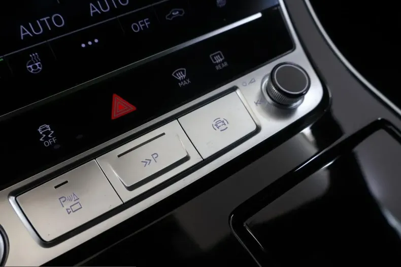 Audi Q8 din 2025 cu 27.834 km - oferta AUD248565 - foto 28