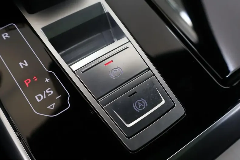 Audi Q8 din 2025 cu 27.834 km - oferta AUD248565 - foto 30