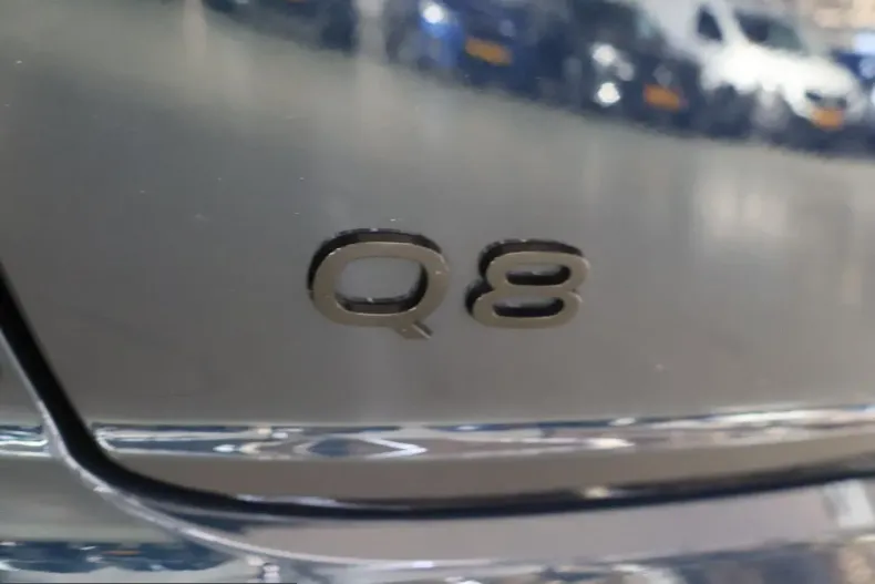 Audi Q8 din 2025 cu 27.834 km - oferta AUD248565 - foto 49