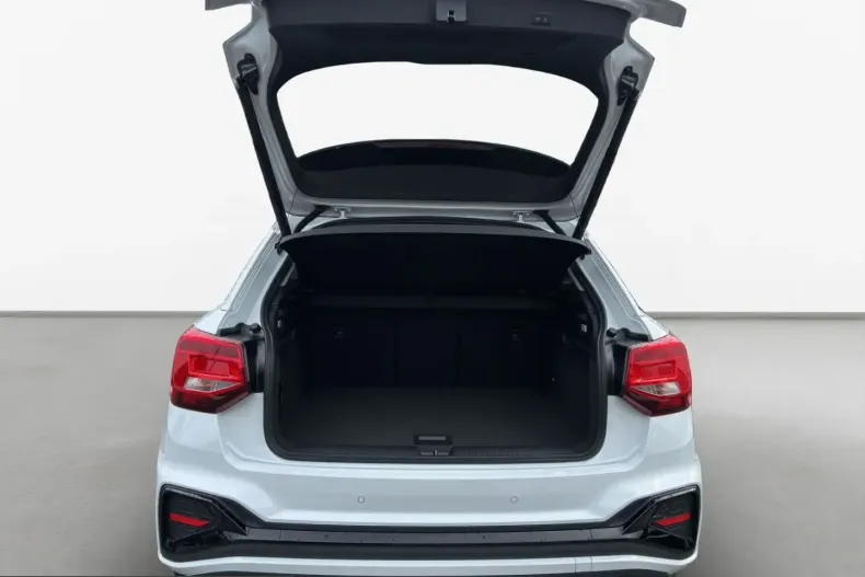 Audi Q2 din 2025 cu 9.800 km - oferta AUD248574 - foto 10
