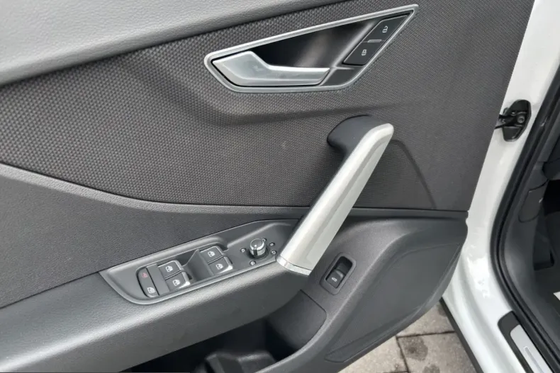 Audi Q2 din 2025 cu 9.800 km - oferta AUD248574 - foto 18