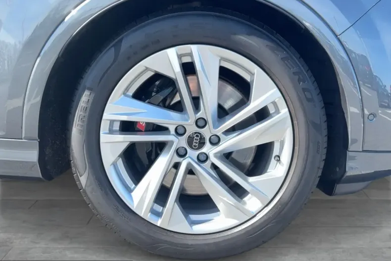 Audi SQ7 din 2025 cu 23.525 km - oferta AUD248578 - foto 7