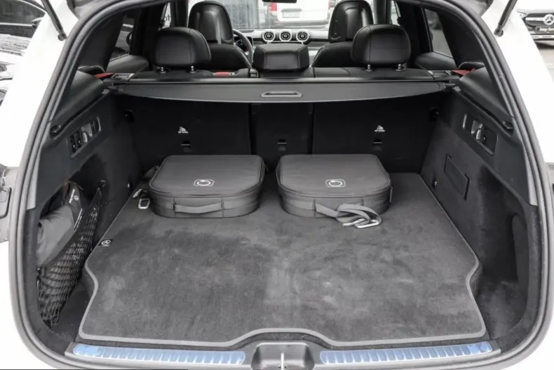 Mercedes-Benz GLC 300 (Clasa GLC) din 2025 cu 22.500 km - oferta MER248580 - foto 9