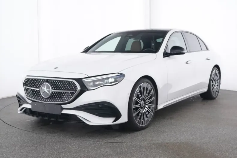 Mercedes-Benz E 450 (Clasa E) din 2025 cu 10.949 km - oferta MER248584 - foto 2