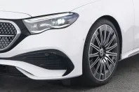 Mercedes-Benz E 450 (Clasa E) din 2025 cu 10.949 km - oferta MER248584 - foto 4