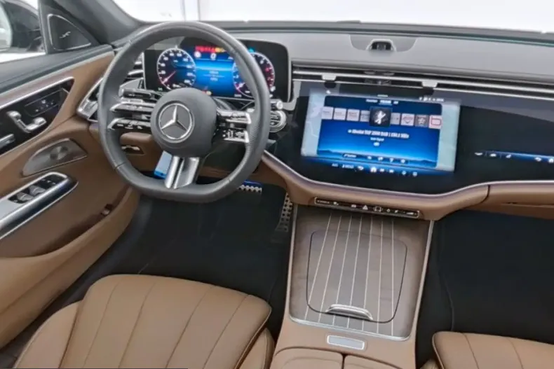 Mercedes-Benz E 450 (Clasa E) din 2025 cu 10.949 km - oferta MER248584 - foto 7