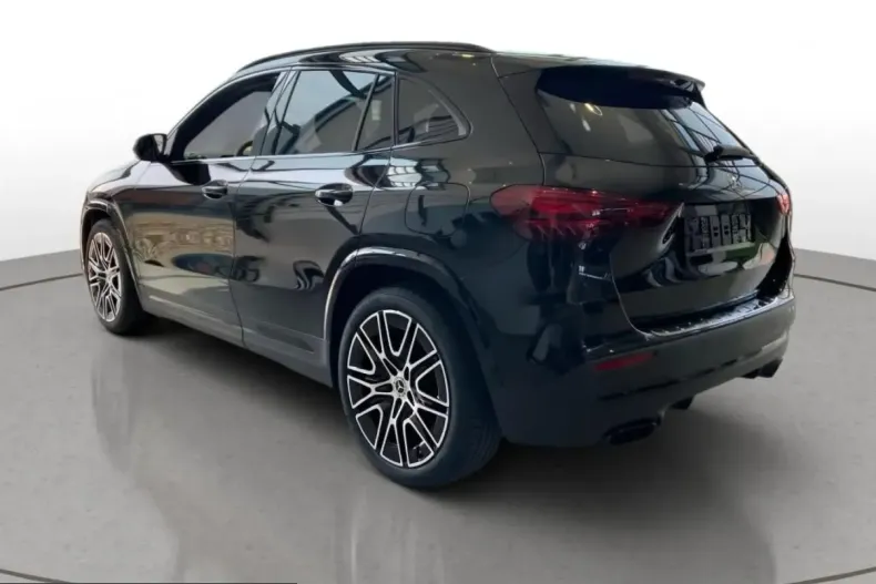 Mercedes-Benz GLA 220 (Clasa GLA) din 2025 cu 13.646 km - oferta MER248585 - foto 7