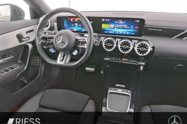 Mercedes-Benz CLA 35 AMG (Clasa CLA) din 2025 cu 17.806 km - oferta MER248588 - foto 6