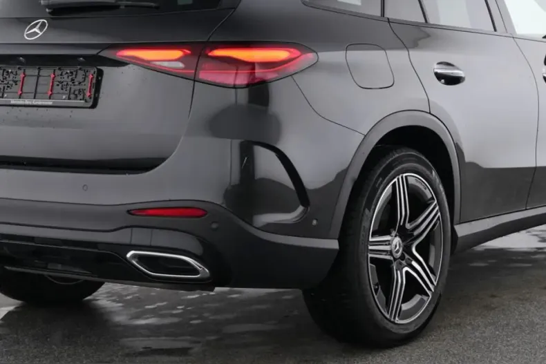 Mercedes-Benz GLC 200 (Clasa GLC) din 2025 cu 19.905 km - oferta MER248591 - foto 3