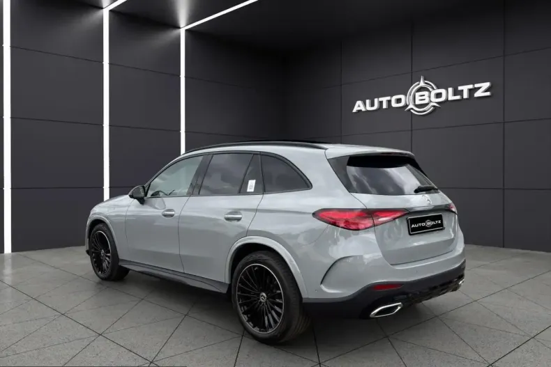 Mercedes-Benz GLC 200 (Clasa GLC) din 2025 cu 12.800 km - oferta MER248592 - foto 4