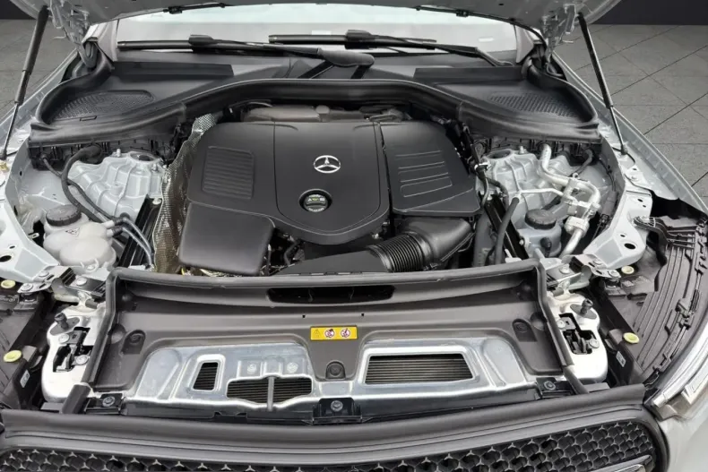 Mercedes-Benz GLC 200 (Clasa GLC) din 2025 cu 12.800 km - oferta MER248592 - foto 21
