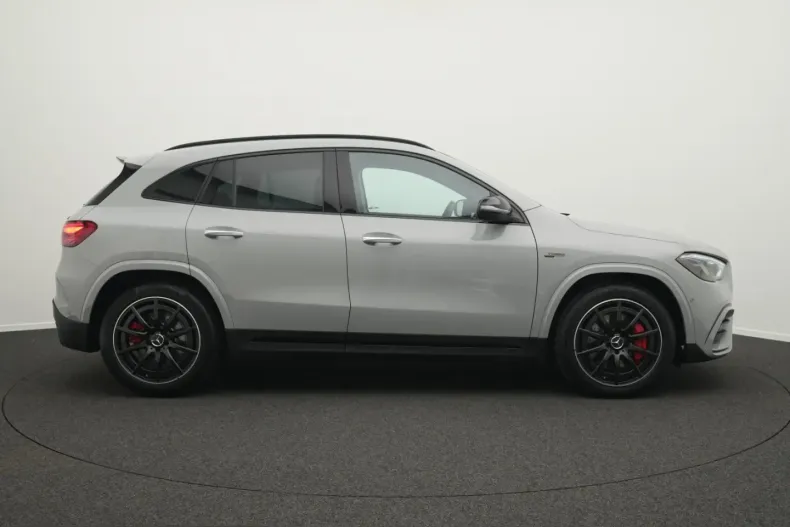 Mercedes-Benz GLA 35 AMG (Clasa GLA) din 2025 cu 3.516 km - oferta MER248596 - foto 5