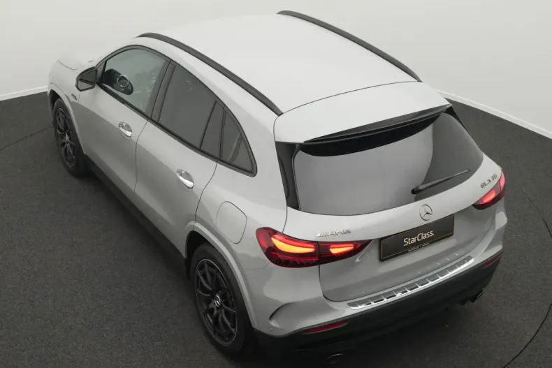 Mercedes-Benz GLA 35 AMG (Clasa GLA) din 2025 cu 3.516 km - oferta MER248596 - foto 13
