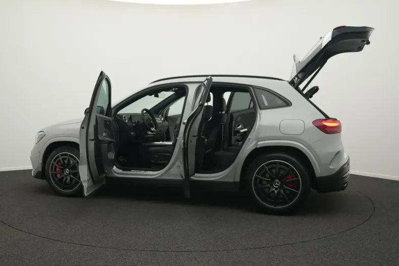 Mercedes-Benz GLA 35 AMG (Clasa GLA) din 2025 cu 3.516 km - oferta MER248596 - foto 16