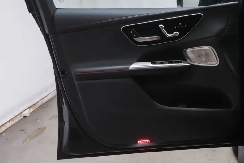 Mercedes-Benz GLE 43 AMG (Clasa GLE) din 2025 cu 31.239 km - oferta MER248597 - foto 10