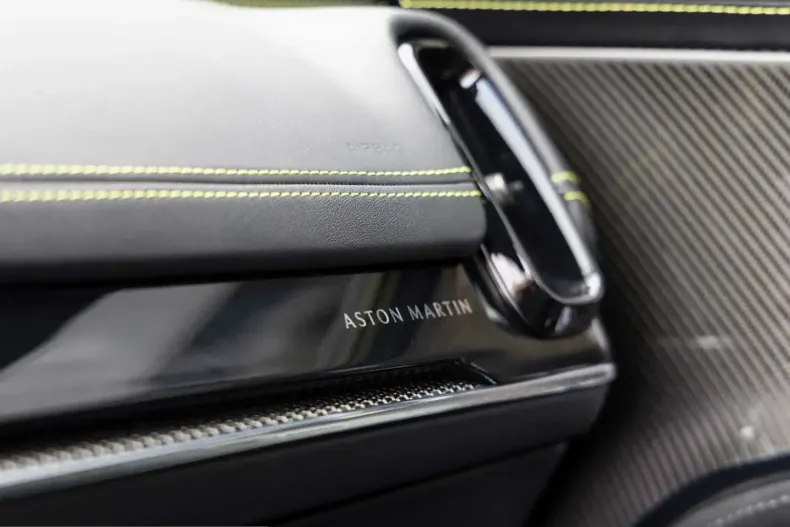 Aston Martin DBX din 2025 cu 10.890 km - oferta AST248602 - foto 21