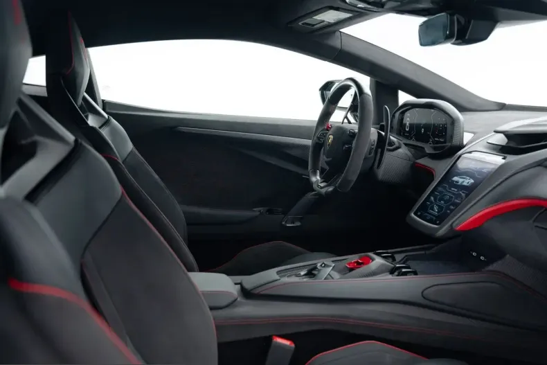 Lamborghini Revuelto din 2025 cu 2.000 km - oferta LAM248604 - foto 9