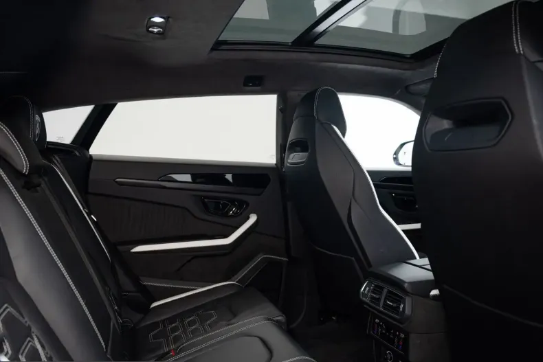 Lamborghini Urus din 2025 cu 27.250 km - oferta LAM248605 - foto 33
