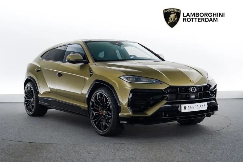 Lamborghini Urus din 2025 cu 30.750 km - oferta LAM248606 - foto 1