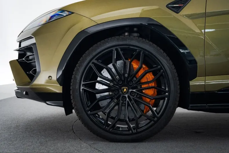 Lamborghini Urus din 2025 cu 30.750 km - oferta LAM248606 - foto 9