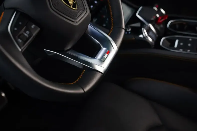 Lamborghini Urus din 2025 cu 30.750 km - oferta LAM248606 - foto 26