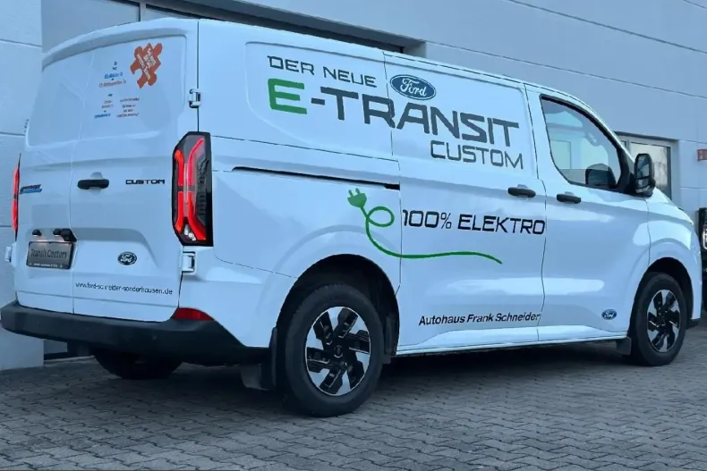 Ford Transit din 2025 cu 5.100 km - oferta FOR248608 - foto 10