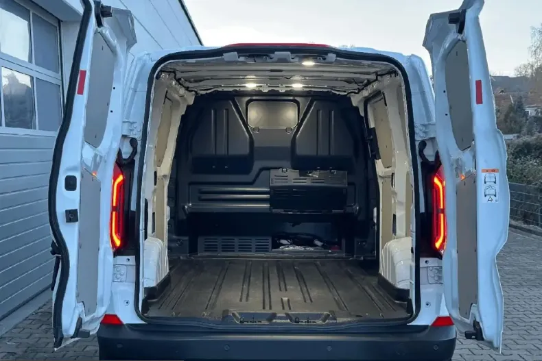 Ford Transit din 2025 cu 5.100 km - oferta FOR248608 - foto 12
