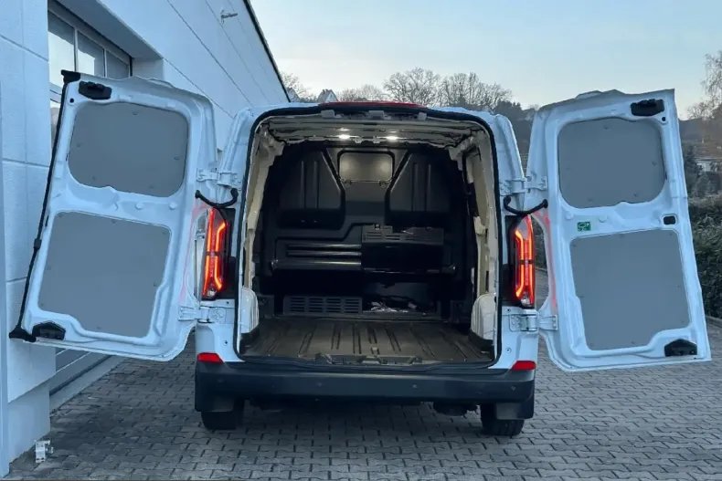 Ford Transit din 2025 cu 5.100 km - oferta FOR248608 - foto 13