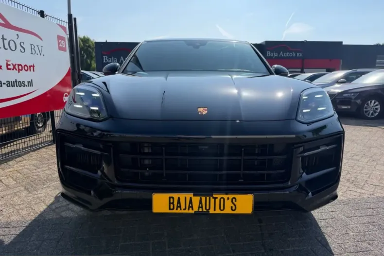 Porsche Cayenne din 2024 cu 47.000 km - oferta POR248609 - foto 3