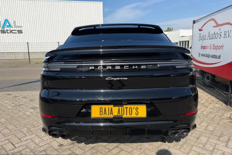 Porsche Cayenne din 2024 cu 47.000 km - oferta POR248609 - foto 8