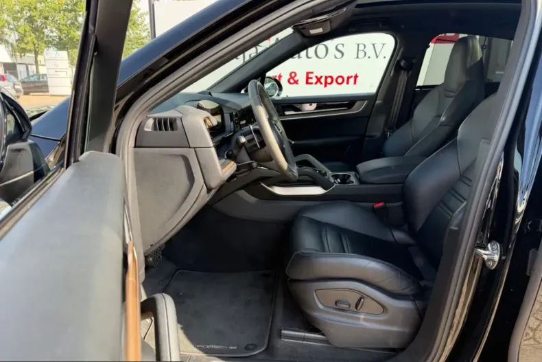 Porsche Cayenne din 2024 cu 47.000 km - oferta POR248609 - foto 11